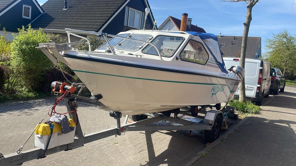 Beekman profish 521 alpha 90pk marinier, Watersport en Boten, Gebruikt, Ophalen, 70 pk of meer, 3 tot 6 meter