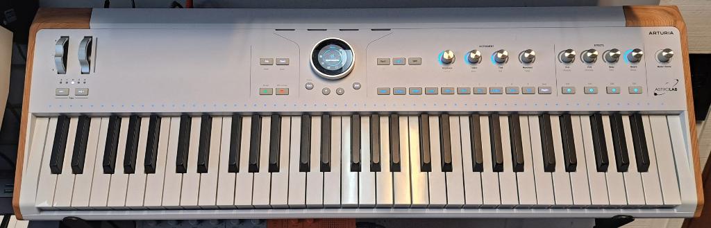 synthesizer arturia astrolab 61 toetsen, Muziek en Instrumenten, Synthesizers, Ophalen, Gebruikt, 61 toetsen, Overige merken