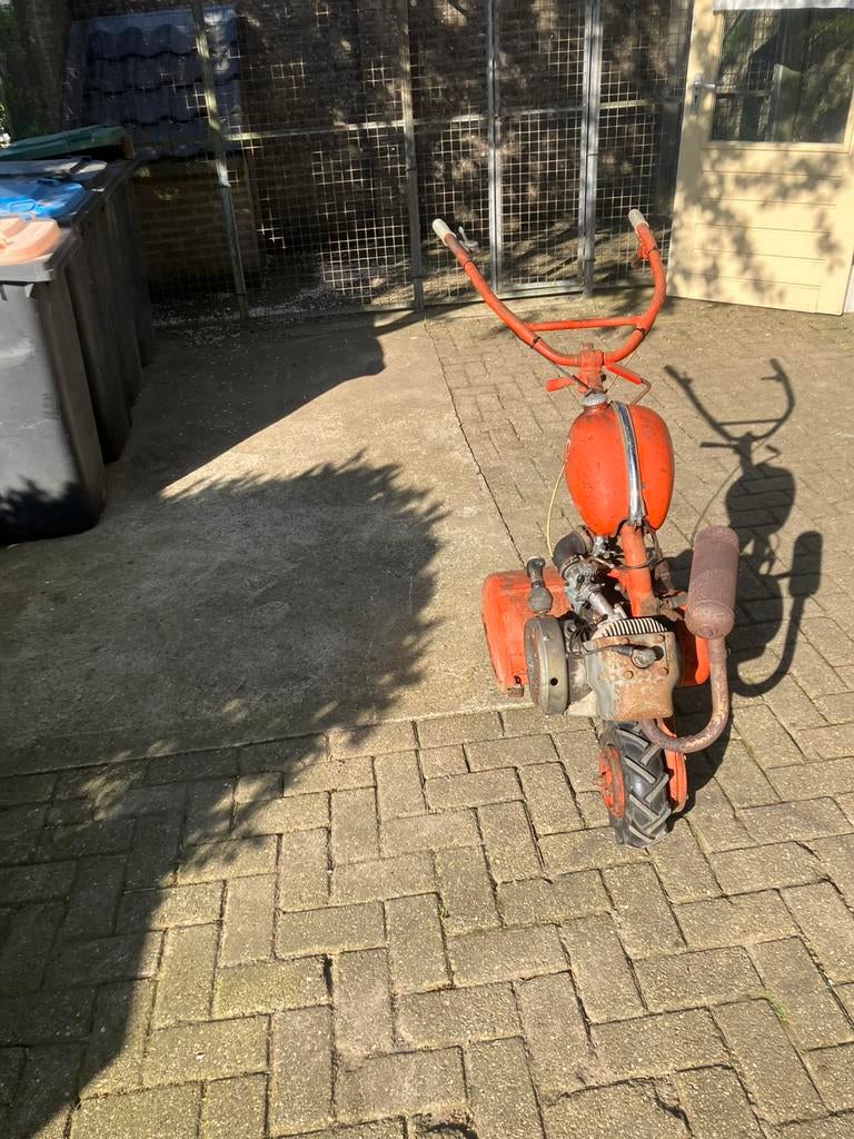 Tuinfrees frees agria 2100, Ophalen, Gebruikt