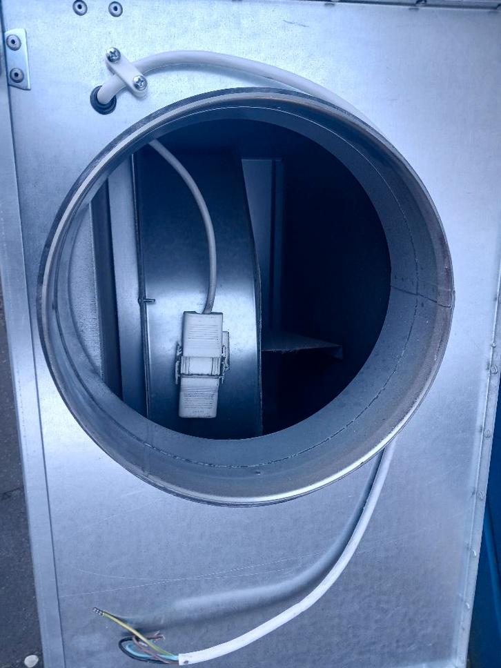 Ostberg boxventilator Ø250, Doe-het-zelf en Verbouw, Ventilatie en Afzuiging, Gebruikt, Afzuiger, Ophalen of Verzenden