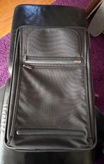 Tumi reiskoffer Alpha 22" model 22020D4 Cabine size ZGAN, Ophalen, Overige materialen, Wieltjes, 50 tot 60 cm