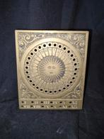 Antieke bronzen kalender met zonnewijzer, Antiek en Kunst, Ophalen of Verzenden