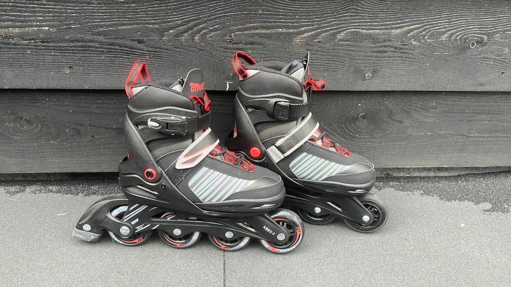 Verstelbare skeelers ZGAN maat 37-41, Sport en Fitness, Skeelers, Ophalen, Verstelbaar, Zo goed als nieuw