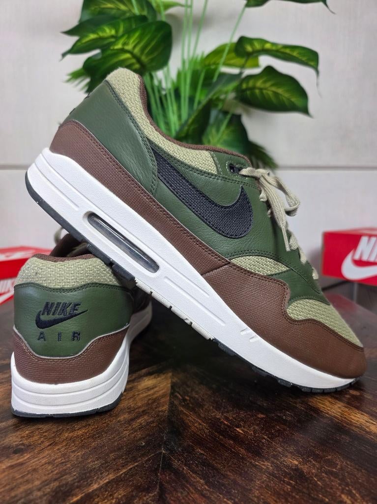 Nike Air Max 1 Premium "Neutral Olive Cacao Wow" maat 51,5, Bruin, Nike, Ophalen of Verzenden, Nike