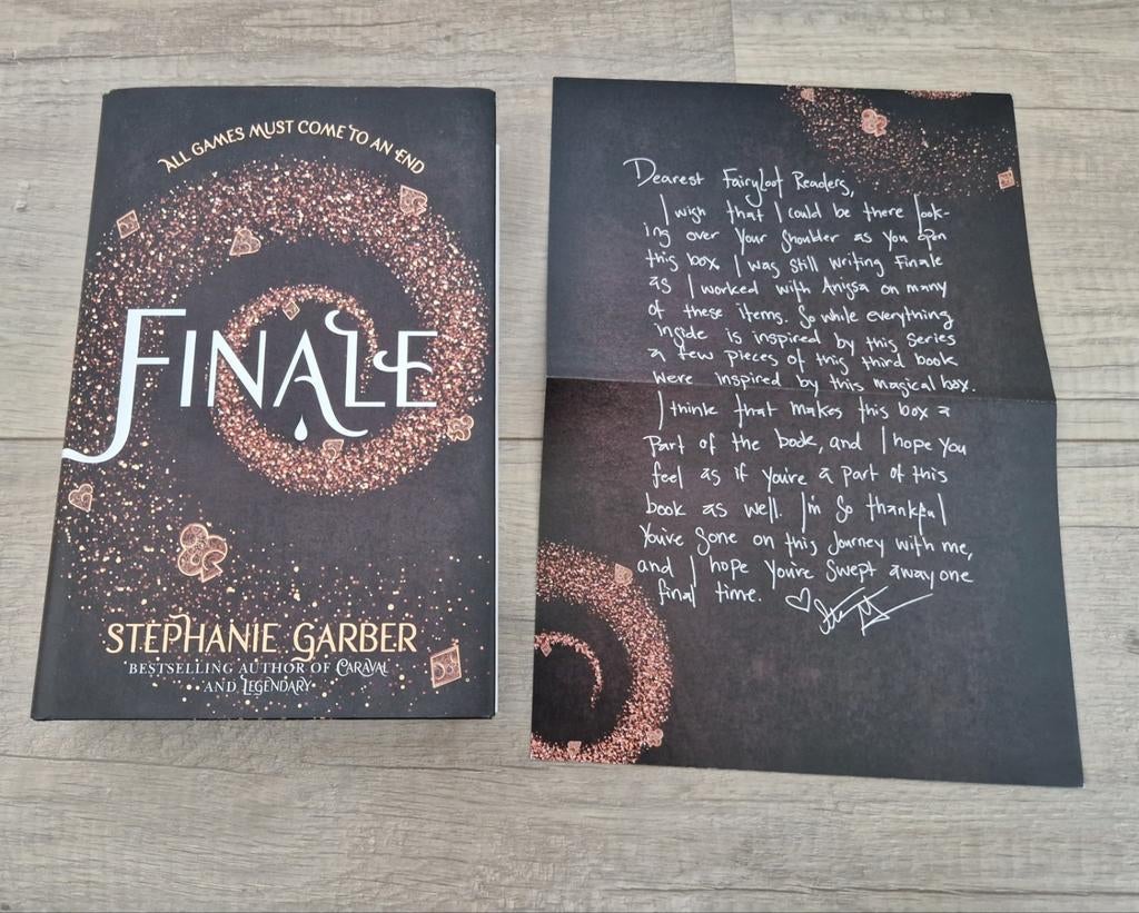 Fairyloot finale stephanie garber gesigneerd hardcover boek, Ophalen of Verzenden, Zo goed als nieuw