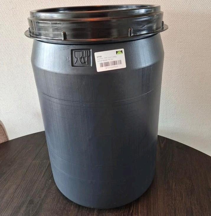 voerton 40 ltr, Dieren en Toebehoren, Ophalen of Verzenden