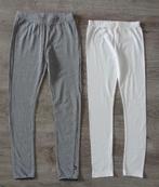 Grijze en witte lange legging maat 134 140, Kinderen en Baby's, Kinderkleding | Maat 134, Broek, Europe Kids, Meisje, Ophalen of Verzenden