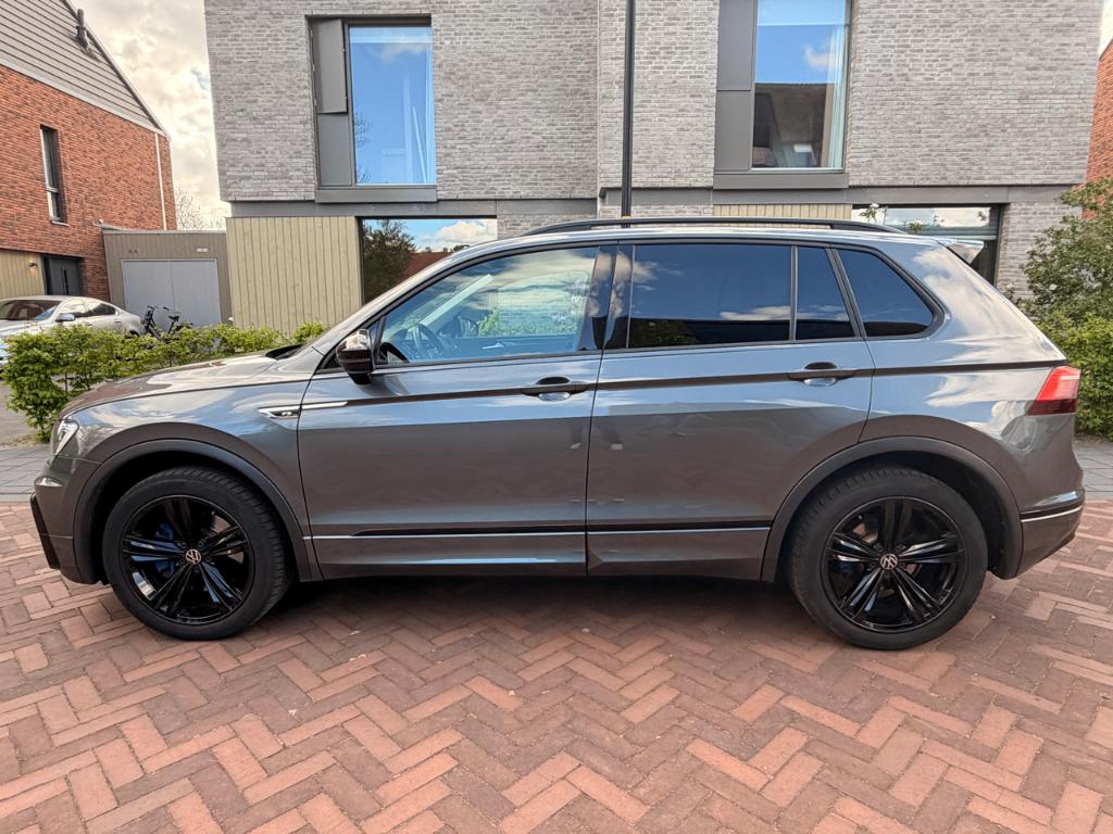 Volkswagen Tiguan 2.0 TSI 4Motion| R-Line | Panorama|CarPlay, Auto's, Volkswagen, Particulier, Tiguan, 4x4, ABS, Adaptieve lichten