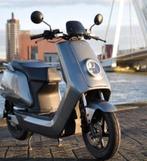 Elektrische scooter niu, Fietsen en Brommers, Elektrisch, Zo goed als nieuw, Ophalen, Overige merken