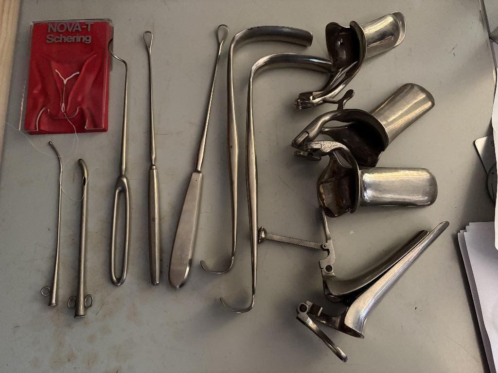 Verzameling gynecologische instrumenten, Antiek en Kunst, Antiek | Gereedschap en Instrumenten, Ophalen of Verzenden