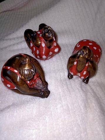bronzen beelden, dikke dame in badpak, 3 stuks beschikbaar voor biedingen