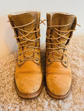 Timberlands - halfhoge veterboots - maat 38,5 beschikbaar voor biedingen