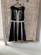 Prachtige jurk maat 36/38, Kleding | Dames, Jurken, Zwart, Alannah Hill, Ophalen of Verzenden, Zo goed als nieuw