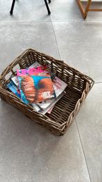 Lectuurmand 36x47, Huis en Inrichting, Woonaccessoires | Schalen en Manden, Gebruikt, Mand, Ophalen of Verzenden, Riet