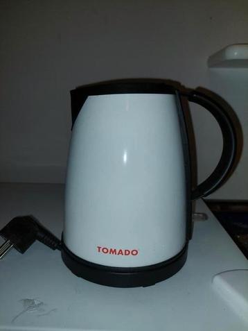Tomado waterkoker 1200w beschikbaar voor biedingen