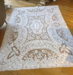 tafellaken, geborduurd, wit, Huis en Inrichting, Ophalen of Verzenden, Gebruikt, Rechthoek, Binnen