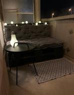 Palletbank (kunststof) met kussens, Tuin en Terras, Tuinbanken, Ophalen, Zo goed als nieuw, Kunststof