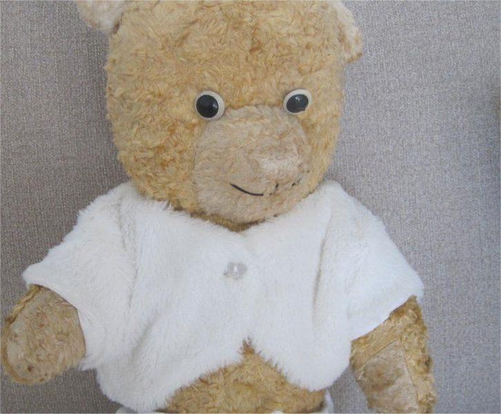 Brocante bodywarmer, vestje, leuk voor antieke pop of beer, Verzamelen, Poppen, Zo goed als nieuw, Kleertjes, Ophalen of Verzenden