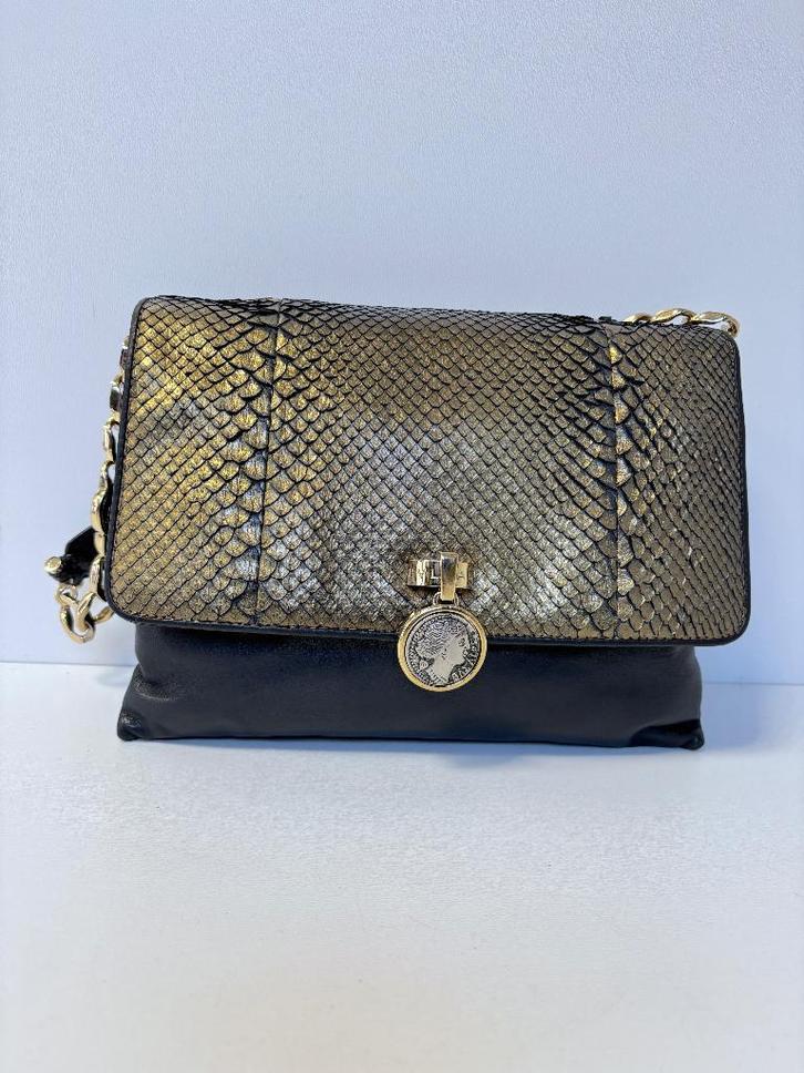 BVLGARI goud phython zwar leer hand bag tas, Sieraden, Tassen en Uiterlijk, Tassen | Damestassen, Zo goed als nieuw, Handtas, Zwart