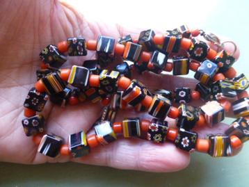  Vintage Collier Venetiaanse Millefiori kubusvormige Kralen beschikbaar voor biedingen