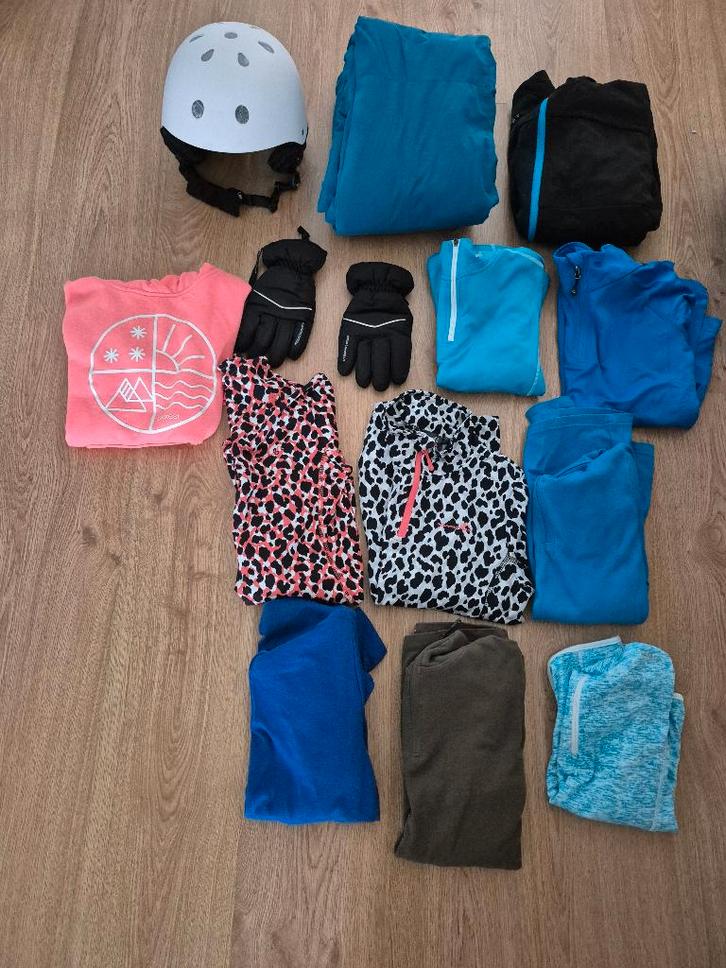 SKISET kleding / helm / jas / broek   t/m 10 jaar, Sport en Fitness, Skiën en Langlaufen, Zo goed als nieuw, Kleding, Skiën, Overige merken