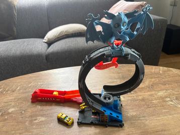 Hot wheels city racebaan looping beschikbaar voor biedingen