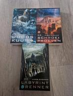 Boeken james dashner Labyrintrenner Doodskuur deel 1 tm 3, Ophalen of Verzenden, Zo goed als nieuw