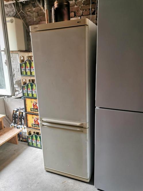 Siemens koelkast met vriezer, Witgoed en Apparatuur, Koelkasten en IJskasten, Gebruikt, Met aparte vriezer, 200 liter of meer