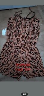 Boekpak kort maat 134 €5, Kinderen en Baby's, Kinderkleding | Maat 134, Ophalen of Verzenden, Meisje, Broek