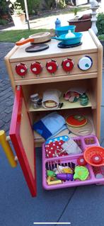 Houten keukentje, Kinderen en Baby's, Speelgoed | Houten speelgoed, Ophalen of Verzenden, Zo goed als nieuw, Meubelstuk of Keukentje
