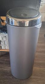 Zgan prullenbak antrasiet grijs ( Brabantia), Huis en Inrichting, Ophalen of Verzenden, Zo goed als nieuw, Rvs, 50 tot 75 cm