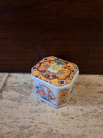 Porseleinen doosje, Ophalen of Verzenden