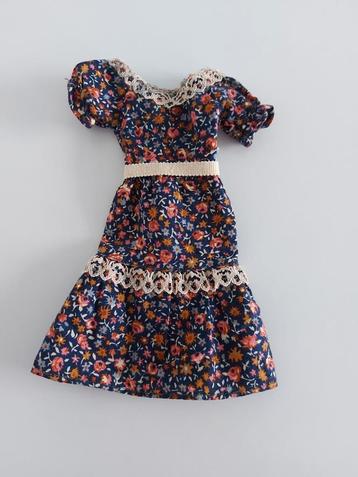 Sindy Fleur vintage jurk beschikbaar voor biedingen
