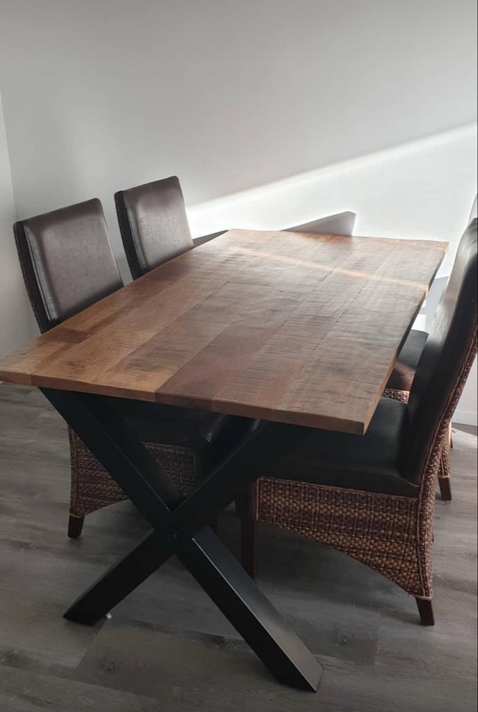 Mango Eettafel met Industriële X-Poot - 160cm, Huis en Inrichting, Tafels | Eettafels, Gebruikt, 100 tot 150 cm, 150 tot 200 cm