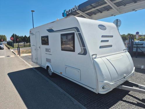 Caravelair Alba Family 466 in nieuwstaat, Caravans en Kamperen, Caravans, Particulier, tot en met 6, 750 - 1000 kg, Treinzit, Caravelair