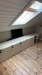 Ikea stuva speelgoedkisten en bureau incl 2 stoeltjes, Ophalen, Gebruikt