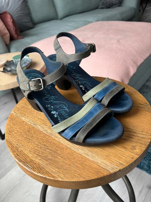 Blauwe hakken Panama Jack maat 39, Kleding | Dames, Schoenen, Zo goed als nieuw, Schoenen met lage hakken, Blauw, Ophalen of Verzenden