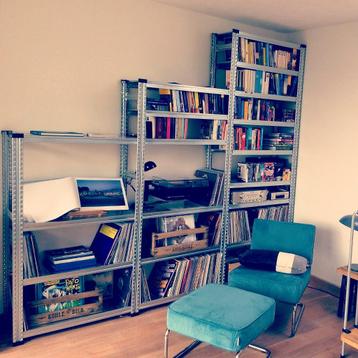 Stellingkast als boekenkast – stevig, mooi en op maat beschikbaar voor biedingen