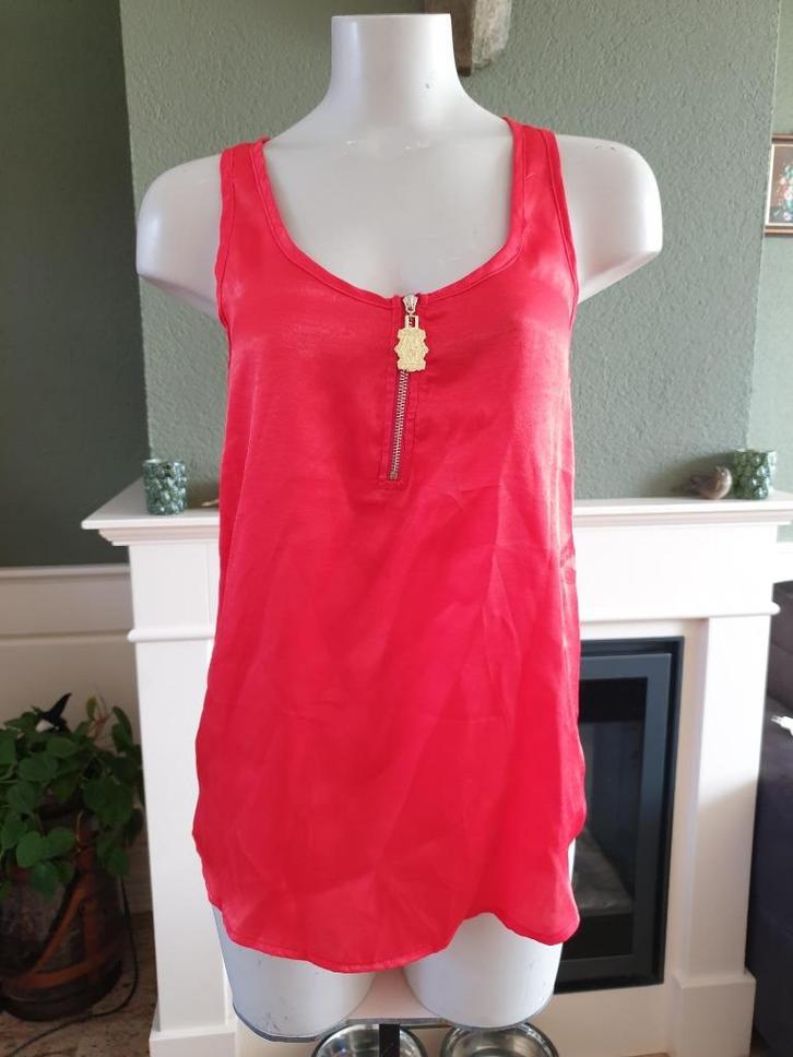 Melli Mello nieuwe rode top shirt topje 36 S Gratis Verzende, Kleding | Dames, Tops, Nieuw, Maat 36 (S), Rood, Zonder mouw, Verzenden