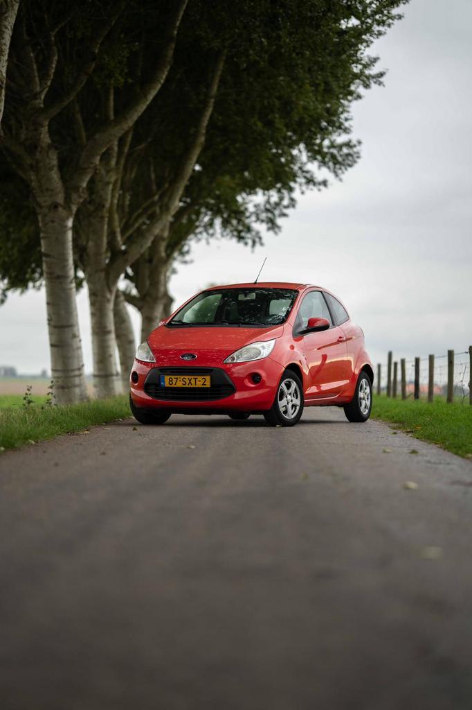 Ford Ka 1.2 69pk 2012 Rood, Auto's, Ford, Particulier, Ka, Benzine, B, Hatchback, Handgeschakeld, Origineel Nederlands, Rood, Stof