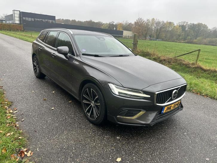 Volvo V60 2.0 T6 AWD + Bright, Auto's, Volvo, Bedrijf, V60, ABS, Achteruitrijcamera, Adaptive Cruise Control, Airbags, Airconditioning