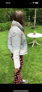 Camouflerende winterjas, Wit, Maat 42/44 (L), Zo goed als nieuw, Bershka