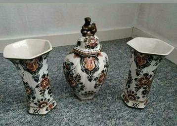 Vazen,Delft,polychroom,set,Flora,KERAMIEK,449,450,Kaststel beschikbaar voor biedingen