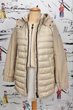 Moncler zandkleurige dons parka jas maat 10 (830 euro), Kinderen en Baby's, Kinderkleding | Maat 134, Moncler EU, Moncler, Zo goed als nieuw