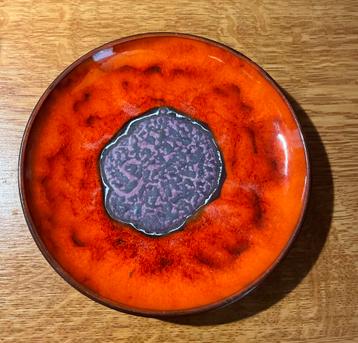 Vintage fat lava bord oranje met paars beschikbaar voor biedingen