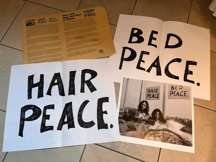 The Analogues gelimiteerde John Lennon en Yoko bed inn foto, Verzamelen, Muziek, Artiesten en Beroemdheden, Nieuw, Foto of Kaart