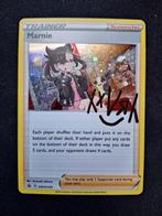 Marnie SWSH120 Promo, Hobby en Vrije tijd, Verzamelkaartspellen | Pokémon, Verzenden, Zo goed als nieuw, Losse kaart