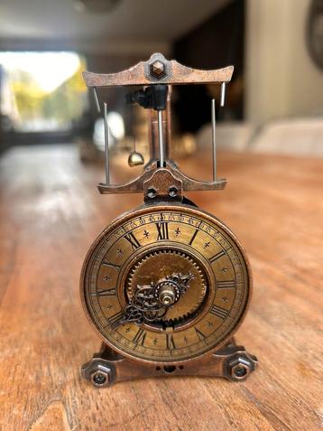 tommy guild clock klokje beschikbaar voor biedingen