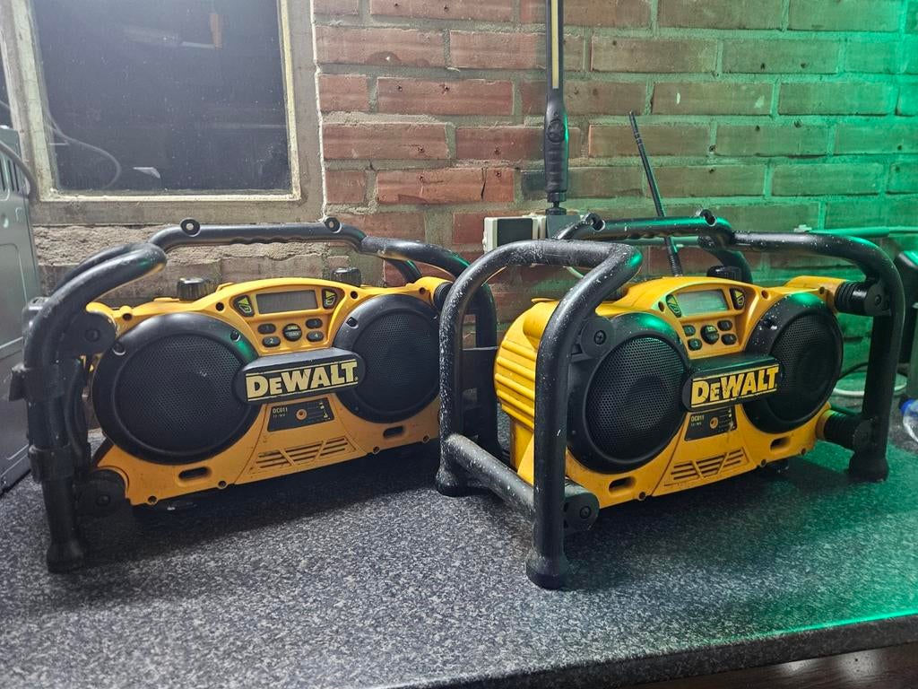 Dewalt Bouwradio - Robuust en Betrouwbaar, Audio, Tv en Foto, Radio's, Ophalen of Verzenden, Gebruikt, Bouwradio, Met cd-speler