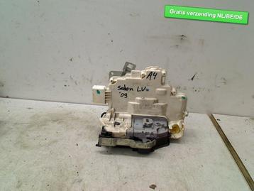 PORTIERSLOT MOTOR LINKS VOOR A4 Avant (B8) (8J1837015A) beschikbaar voor biedingen